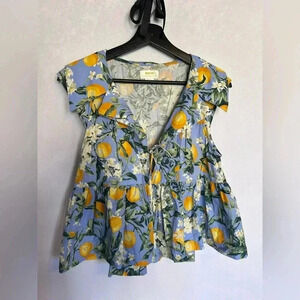 OPEN TO OFFERS Maeve Anthropologie Blue Floral Women's Top Size SMALL